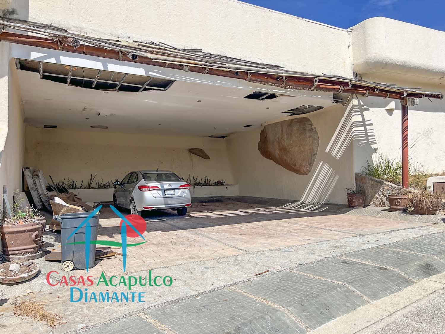 Casa Capadijos - Estacionamiento después de Otis 1